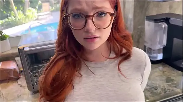 Sexo gostosa com puta pelada gostosinha dando