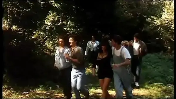 Filmes pornos gratis a safada gozando com duas rola torando